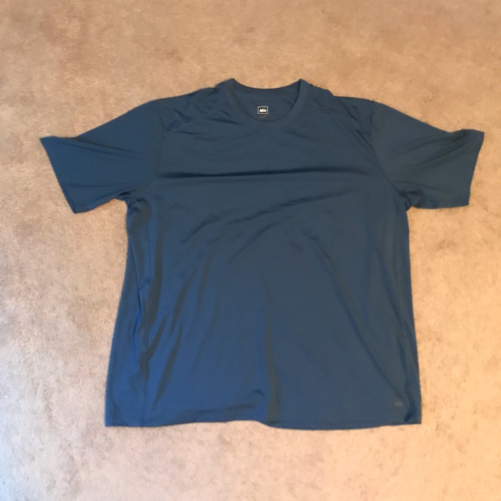 REI short sleeve recycled polyester shirt
